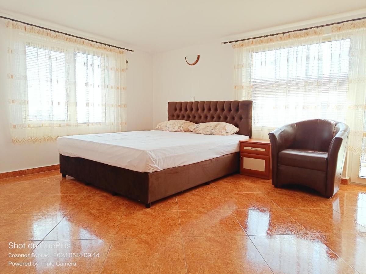Hotel Moni 85 Family House à Sozopol Extérieur photo