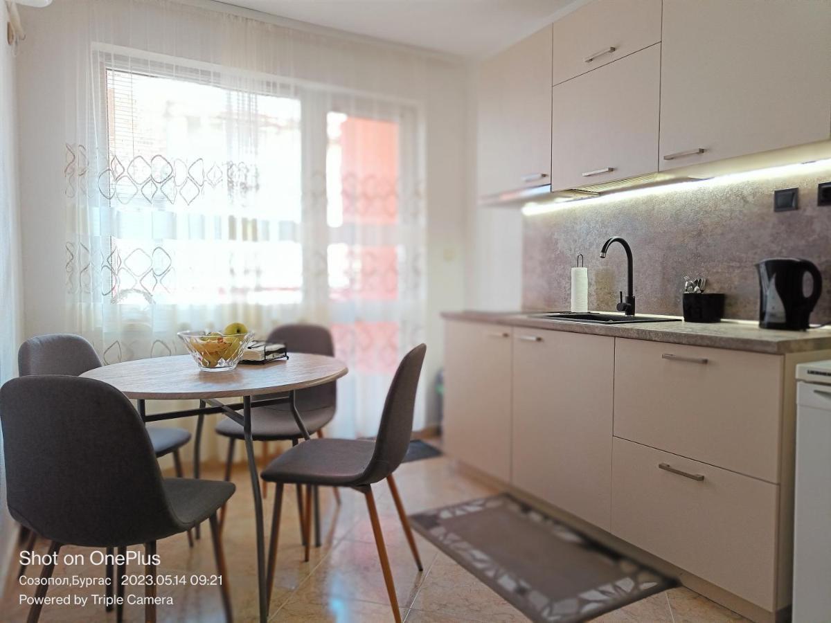 Hotel Moni 85 Family House à Sozopol Extérieur photo
