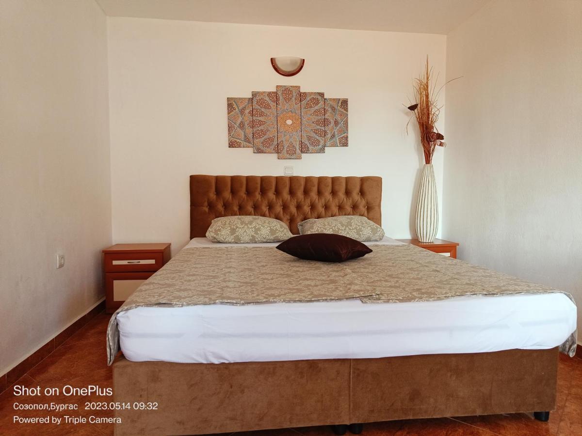Hotel Moni 85 Family House à Sozopol Extérieur photo