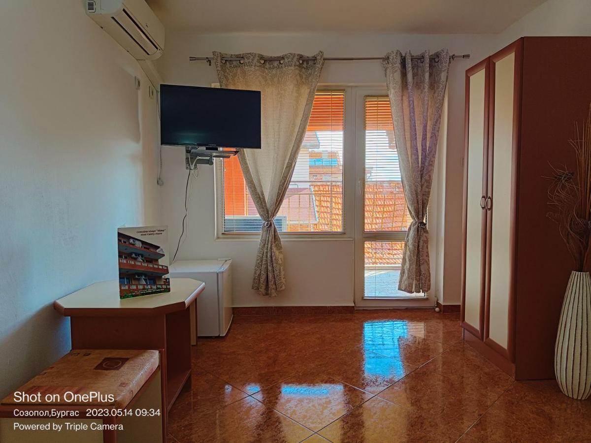 Hotel Moni 85 Family House à Sozopol Extérieur photo